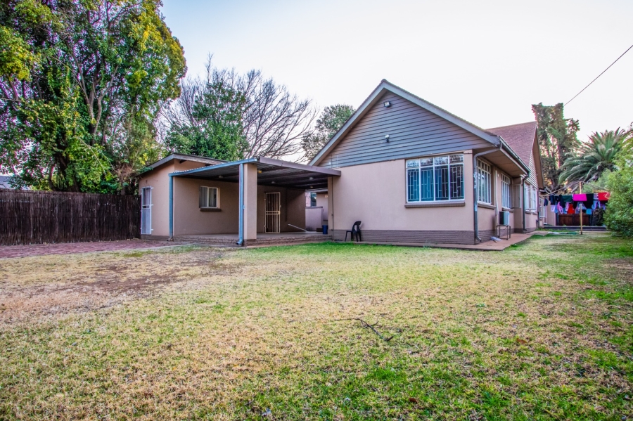 7 Bedroom Property for Sale in Die Bult North West